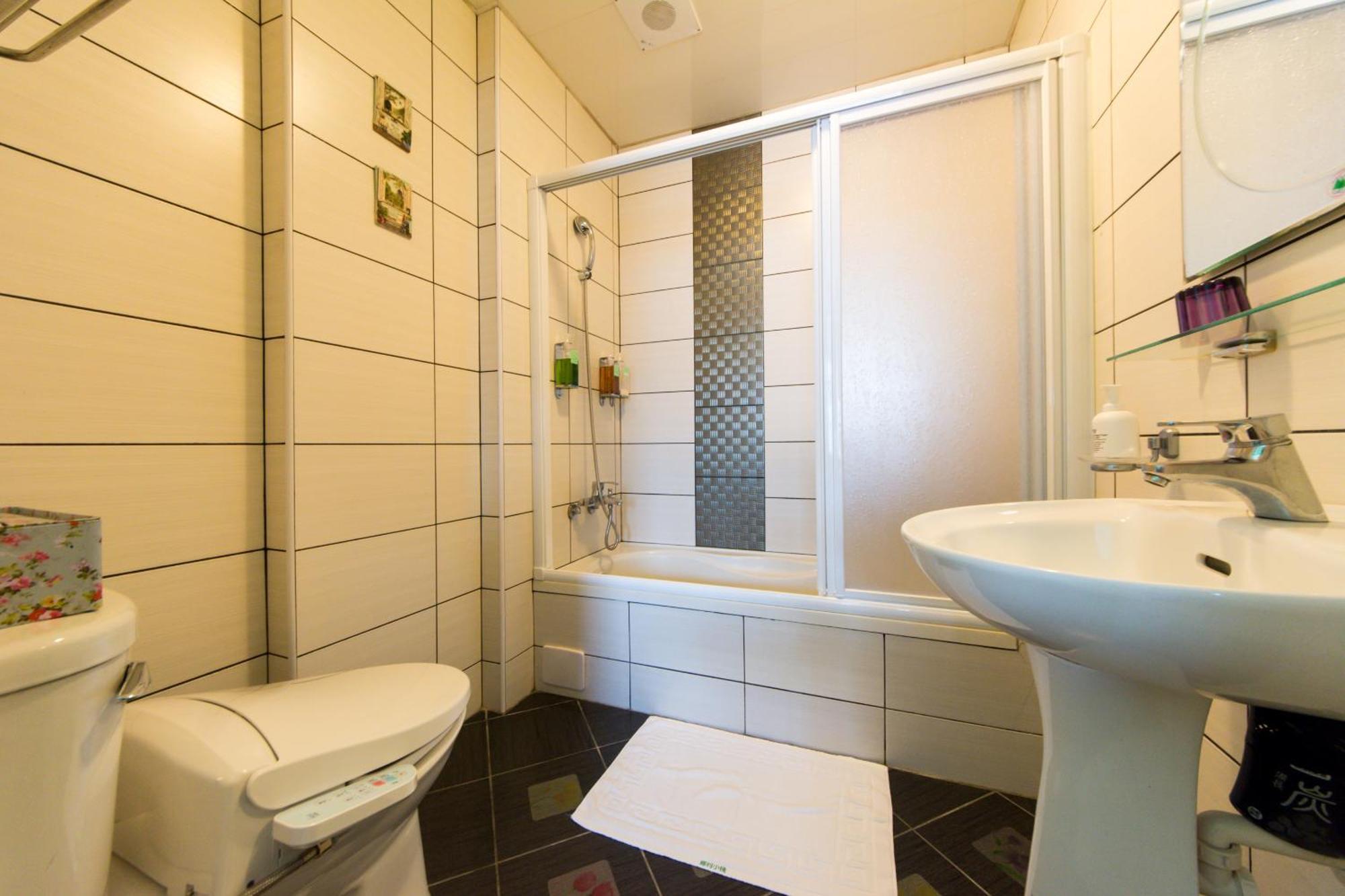 British Country Inn B&B Луодонг Стая снимка