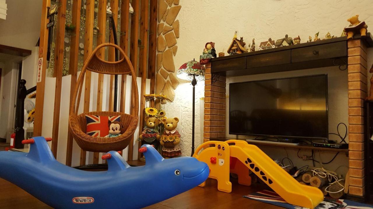 British Country Inn B&B Луодонг Екстериор снимка